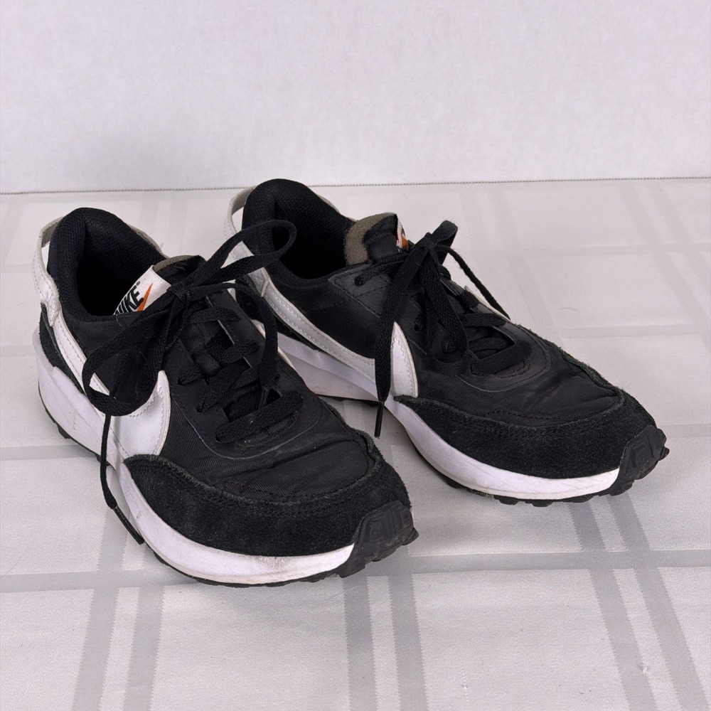 Nike Waffle Debut DH9523-002 Womens 6.5 Running Shoes Black White Suede Sneakers